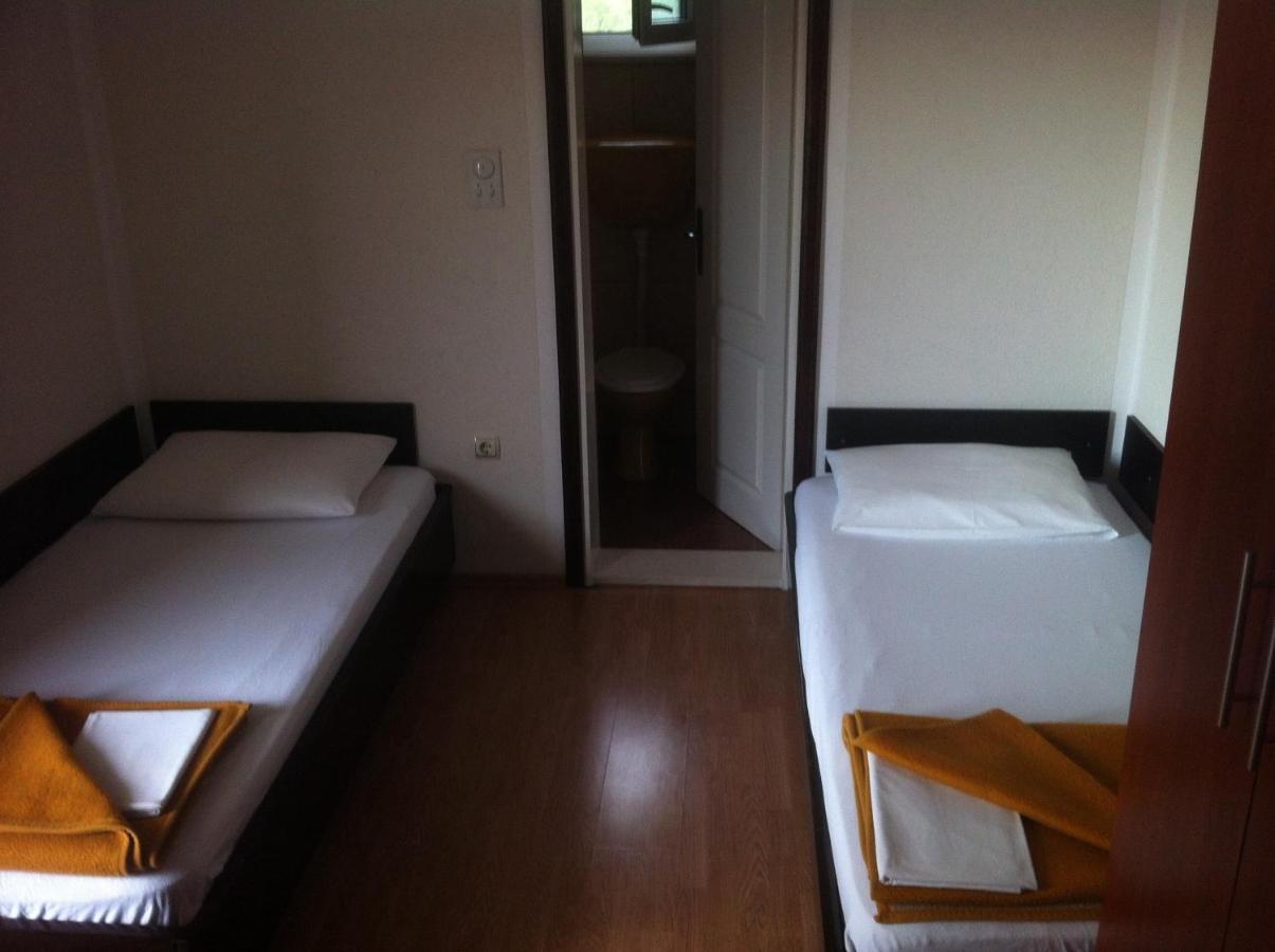 Apartments Avdic Sutomore Δωμάτιο φωτογραφία