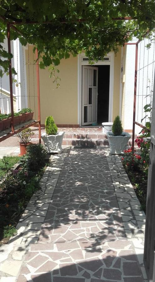 Apartments Avdic Sutomore Εξωτερικό φωτογραφία